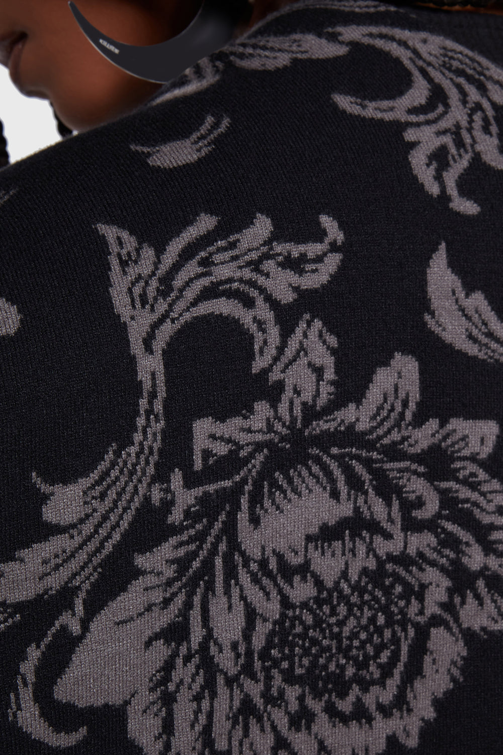 Flowering Fauna Cover Up Killstar