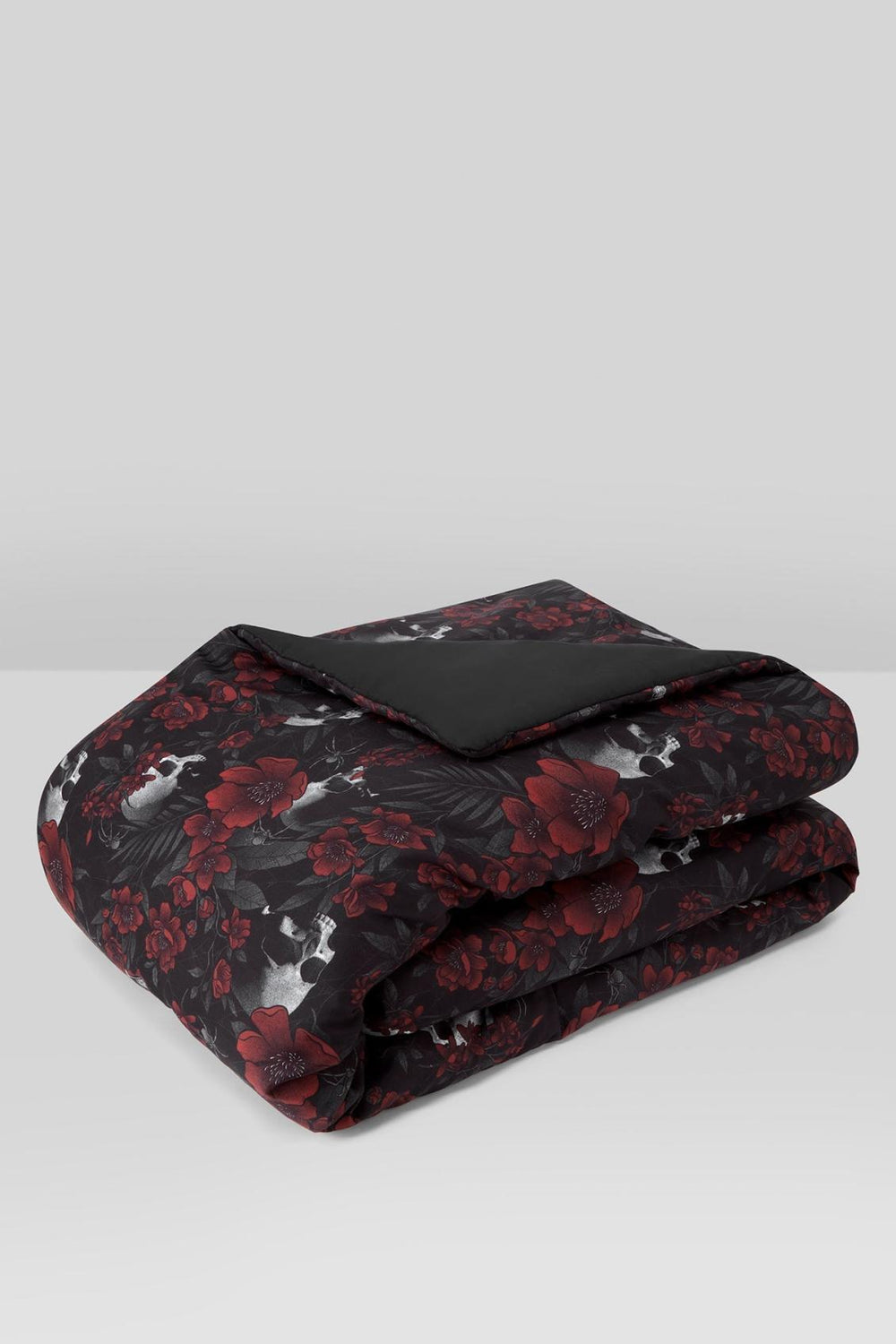 Homeware Bedding &amp; Cushions | Killstar Beastie Bloom Printed Microfibre Comforter