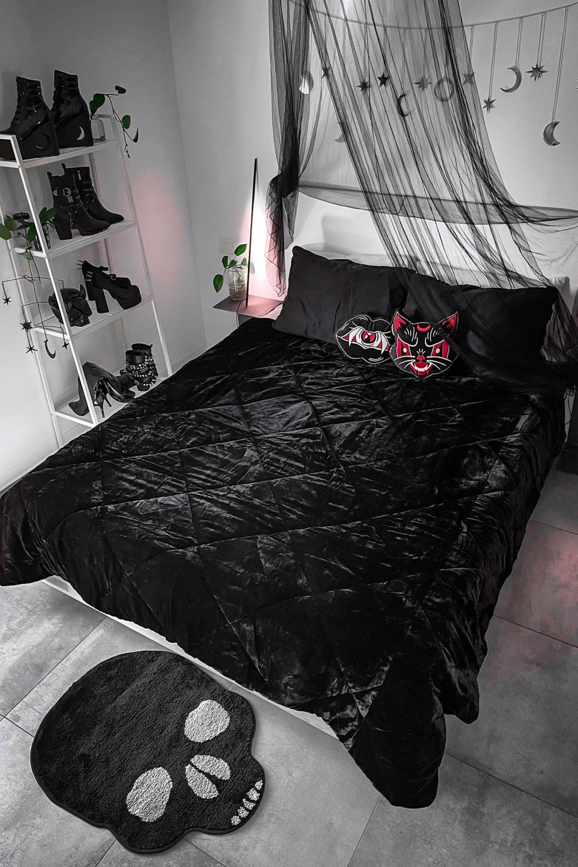 Homeware Bedding &amp; Cushions | Killstar Jet Velvet Comforter