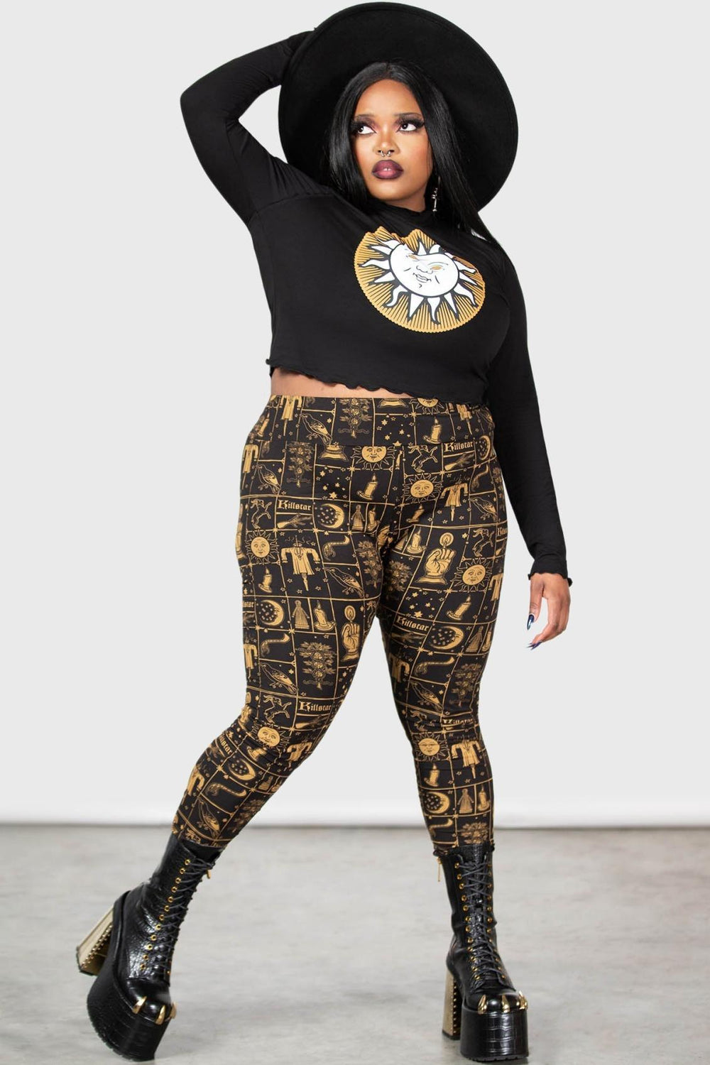 Women Chill Out | Killstar Folk Horror Leggings