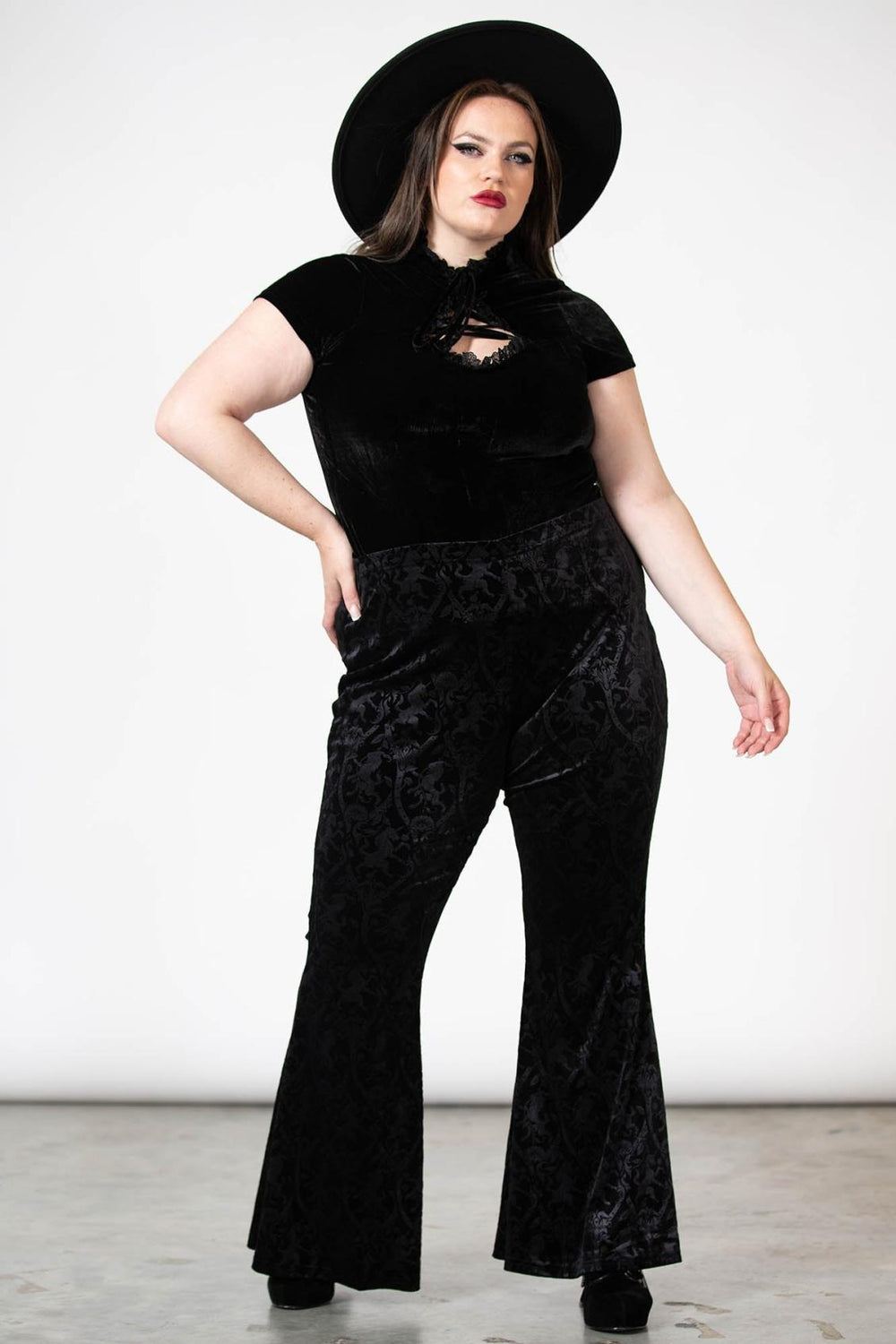 Women Flares | Killstar Dark Dynasty Flares [B]